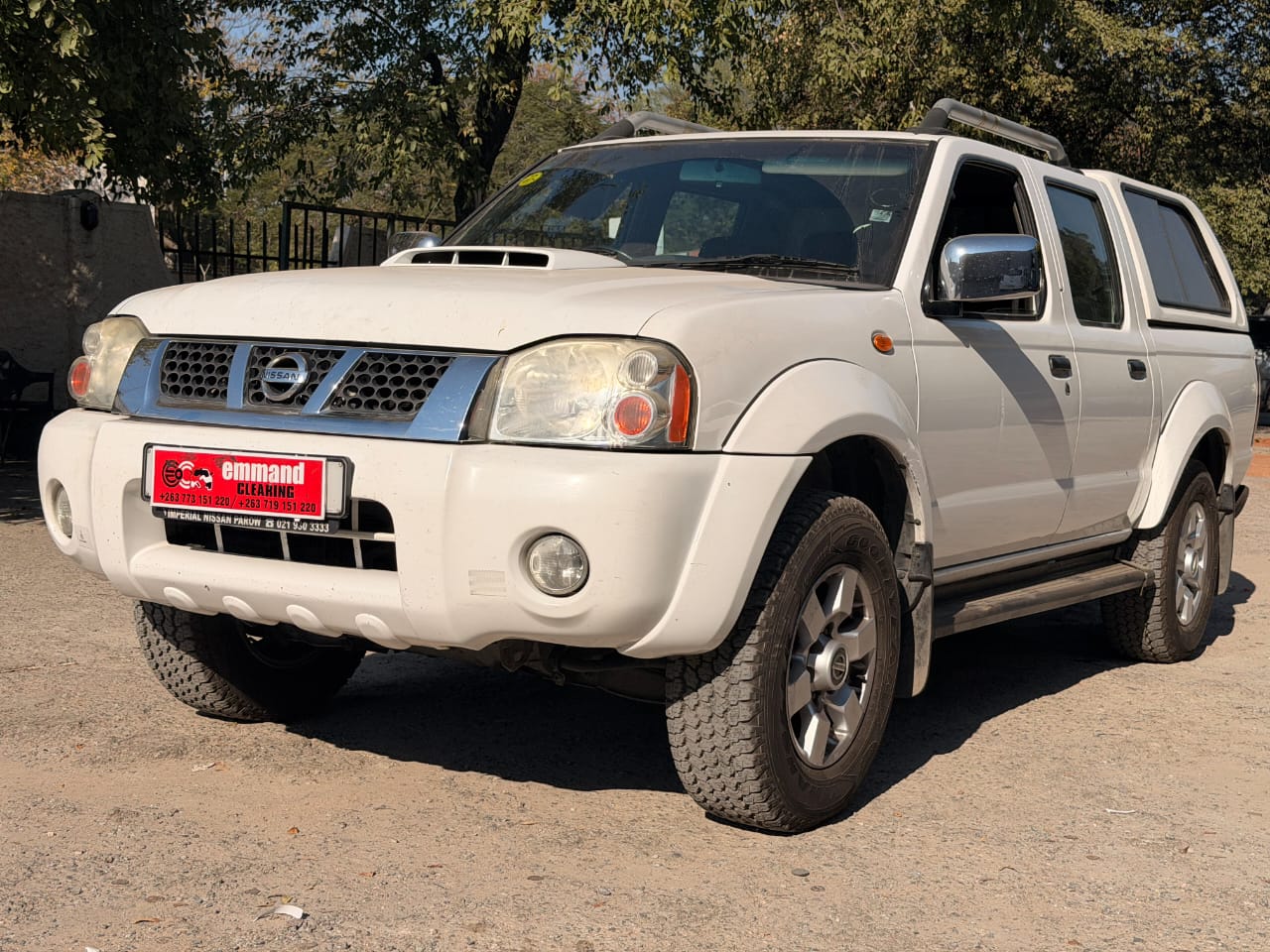 Nissan Hardboday Np300