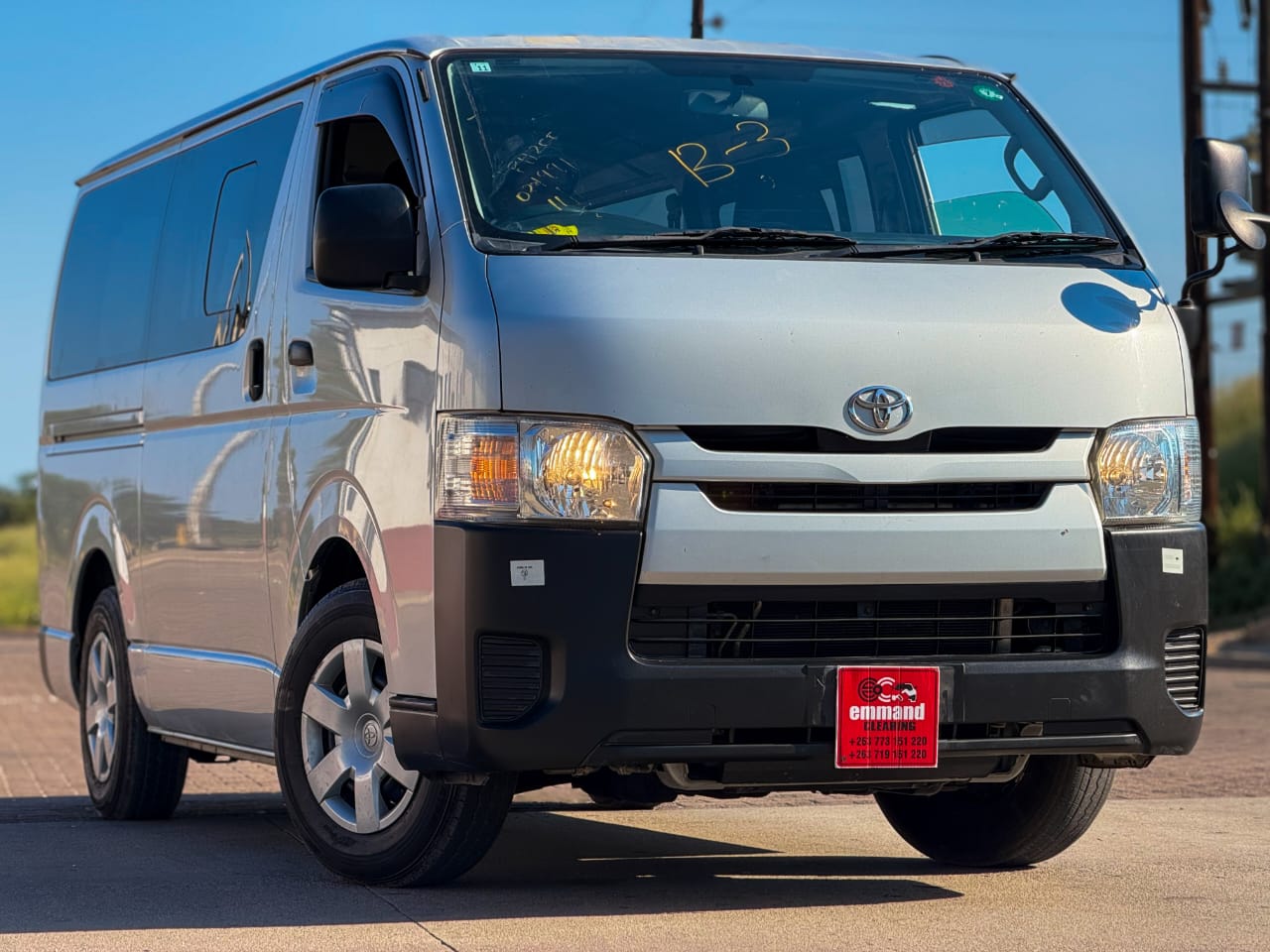 Toyota Hiance