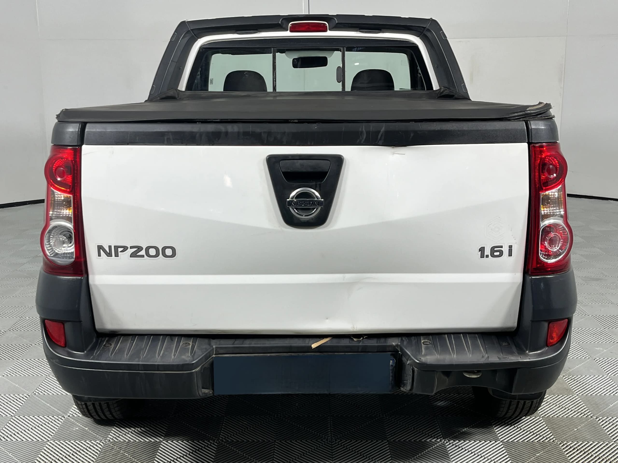 Nissan Np200 - Image 2