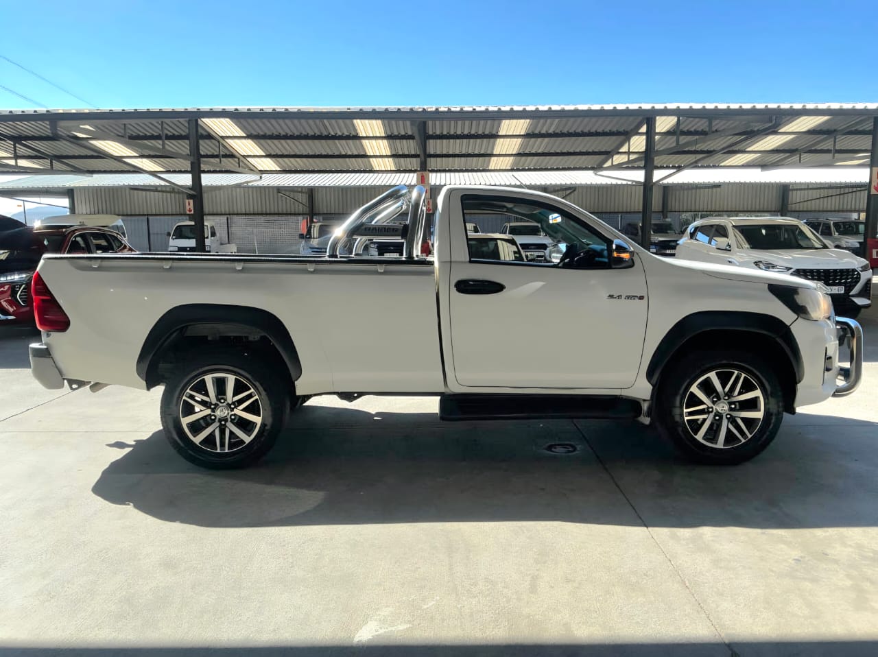 Toyota Hilux - Image 3