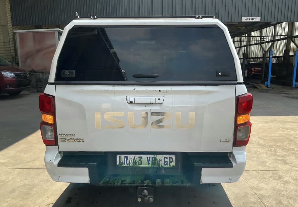  Isuzu D-max  - Image 2