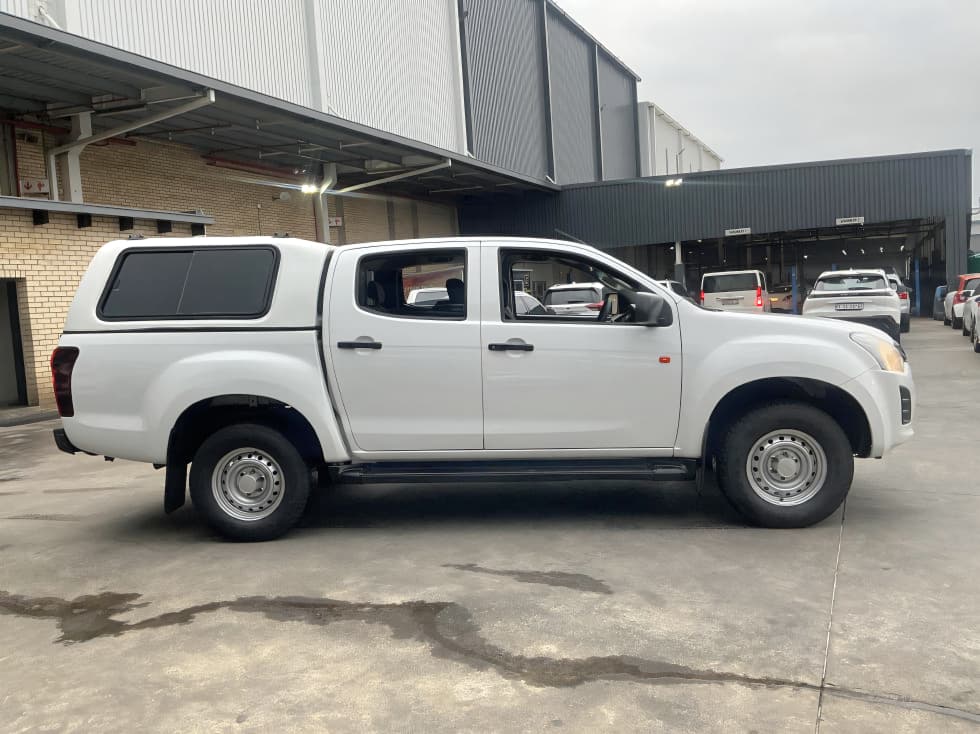  Isuzu D-max  - Image 3