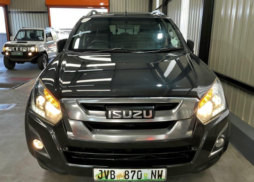  Isuzu Kb 300 
